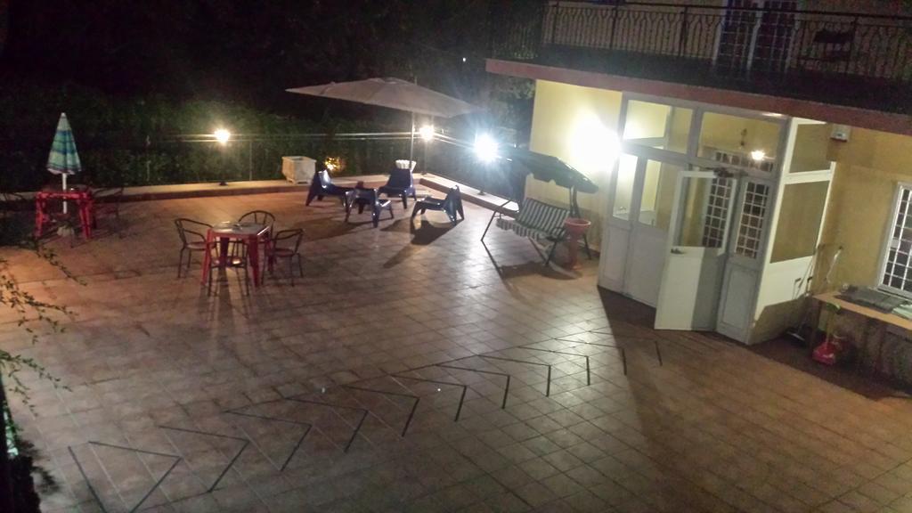 罗马利斯追赫旅馆酒店 外观 照片